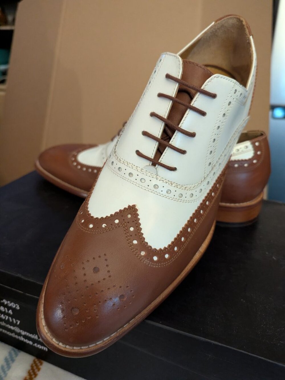 VERO CUOIO Men's Two Tone Shoes Size 10 1/2